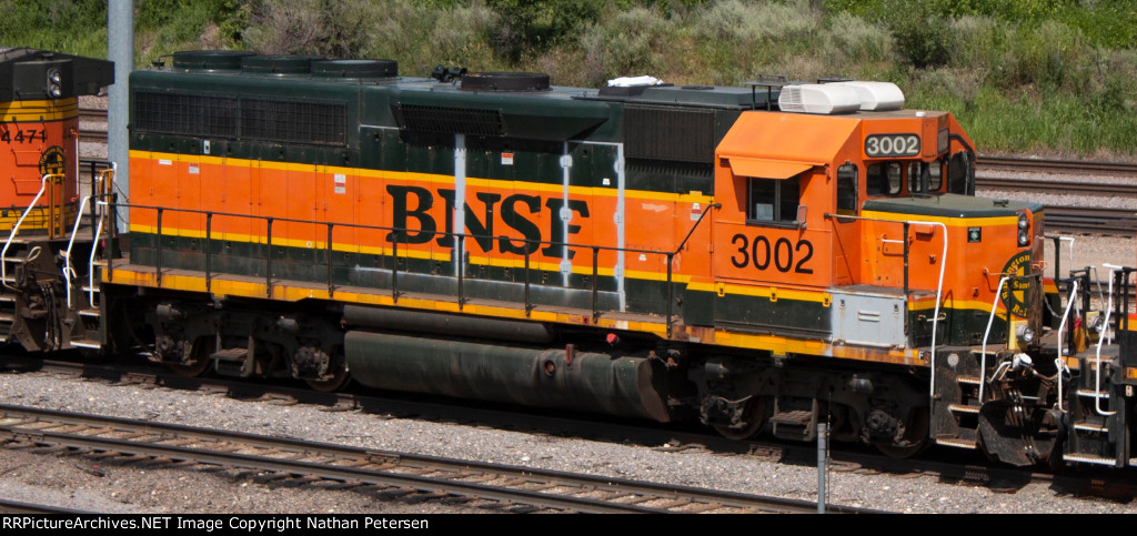 BNSF 3002